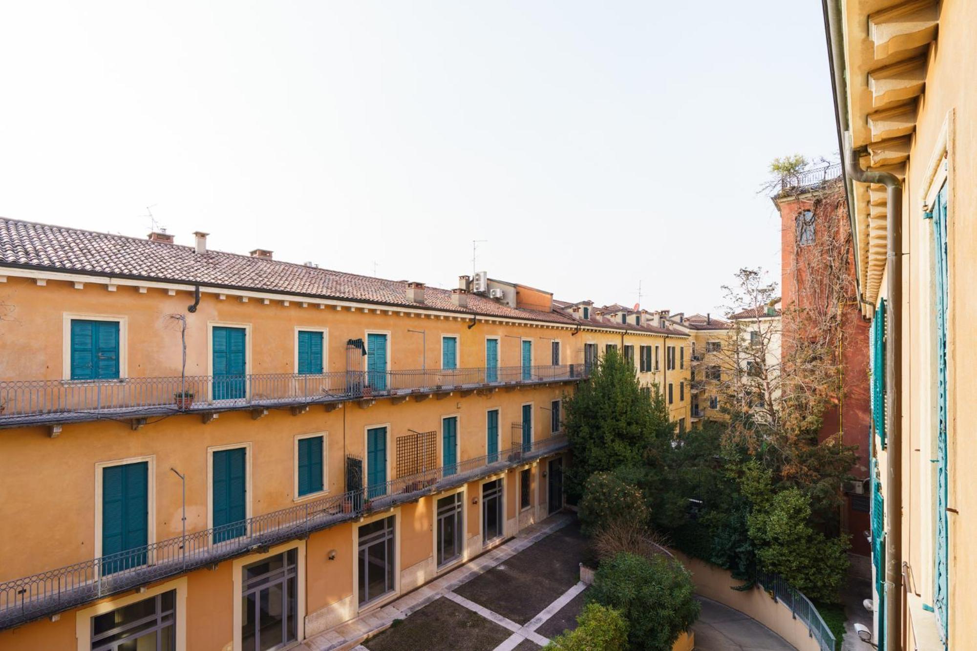 Residenza Cattaneo Verona Exterior foto